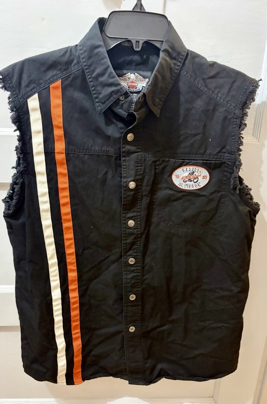 Harley Davidson Button Up Sleeveless Frayed Shirt, Black, Dirt Track Team Medium